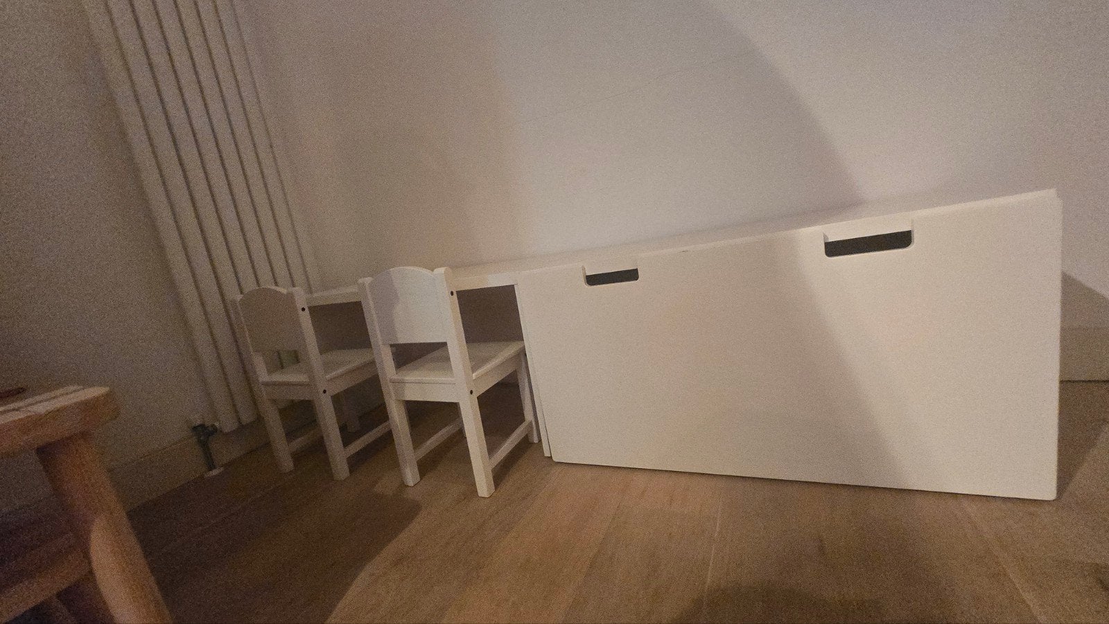 Ikea smastad bank/tafel met stoeltjes en lade, Kinderen en Baby's, Kinderkamer | Tafels en Stoelen, Ophalen, Gebruikt, Tafel(s) en Stoel(en)