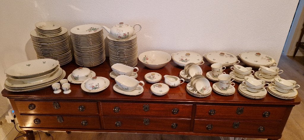 Servies van Heinrich Bavaria, Antiek en Kunst, Antiek | Servies compleet, Ophalen