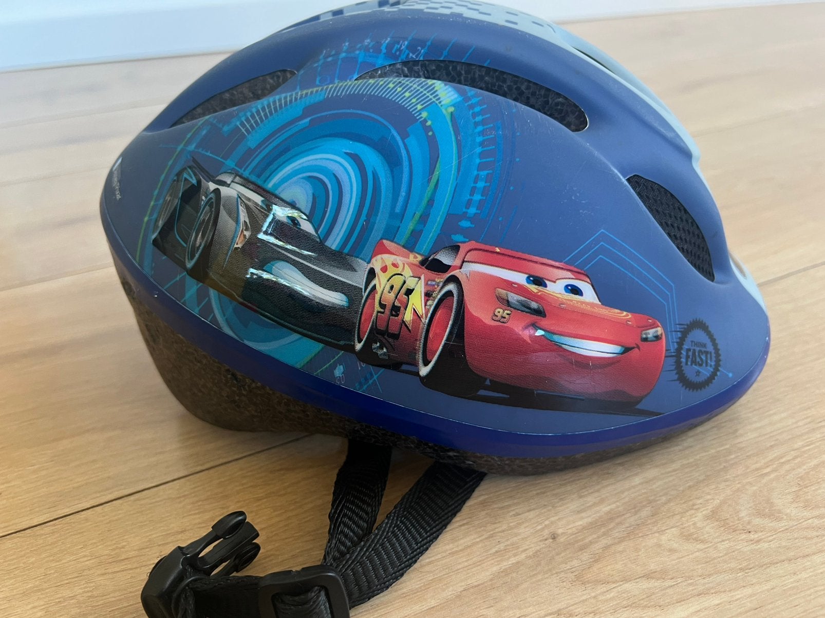 Fietshelm Cars 50-56 cm, Ophalen of Verzenden, Gebruikt, M, Jongen of Meisje