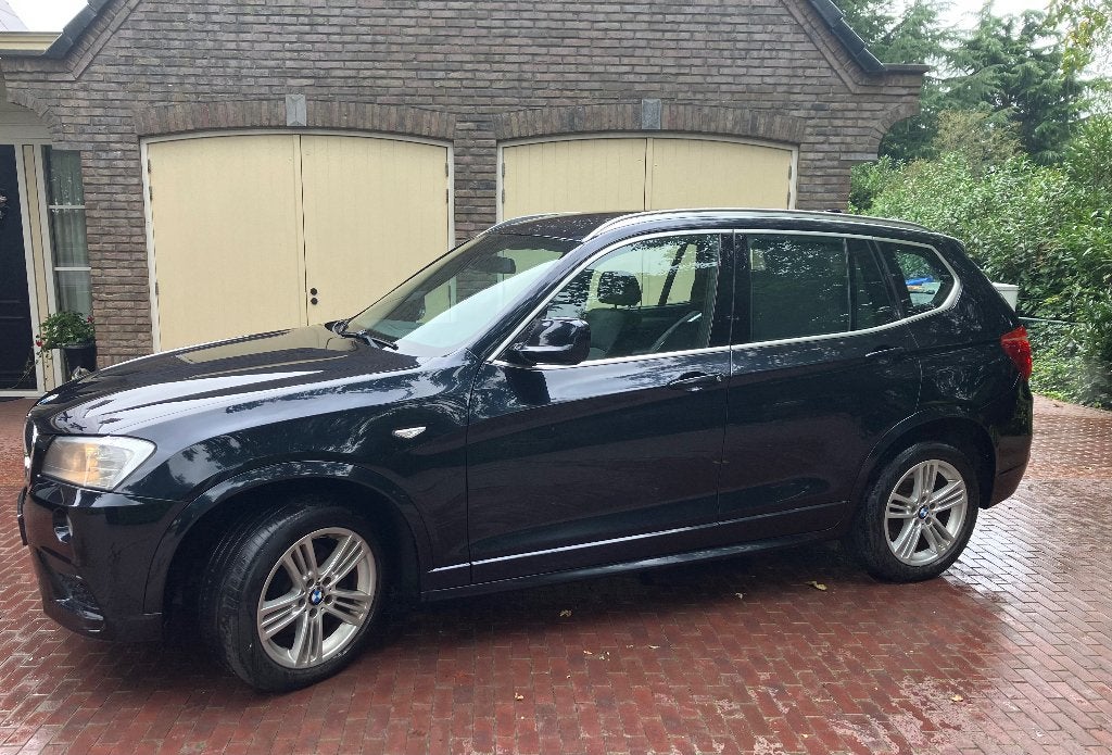 BMW X3 20I Xdrive Aut 2012 Zwart