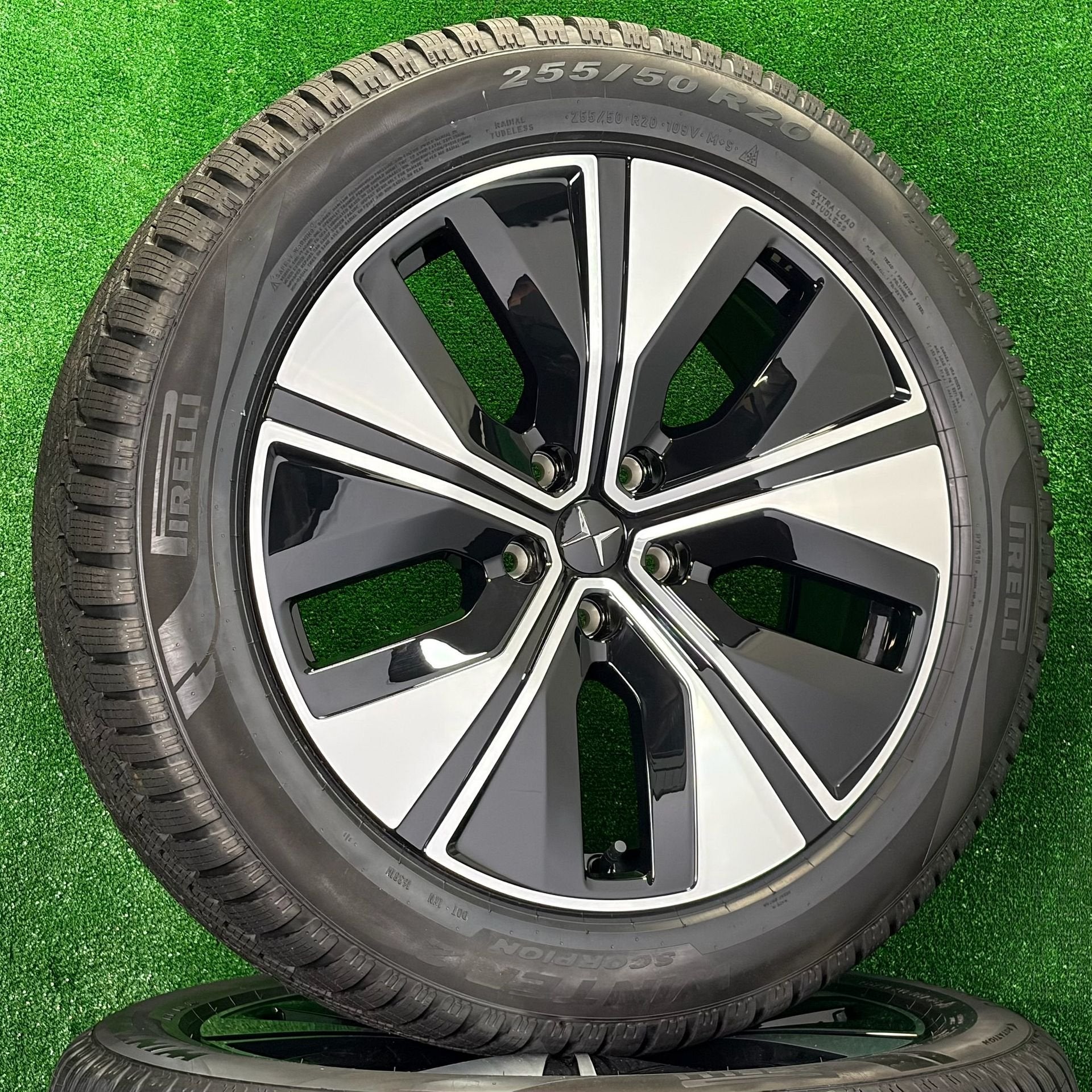 Originele 20 inch velgen met winterbanden Nieuw!! Polestar 3, -, 285 mm, -, Banden en Velgen