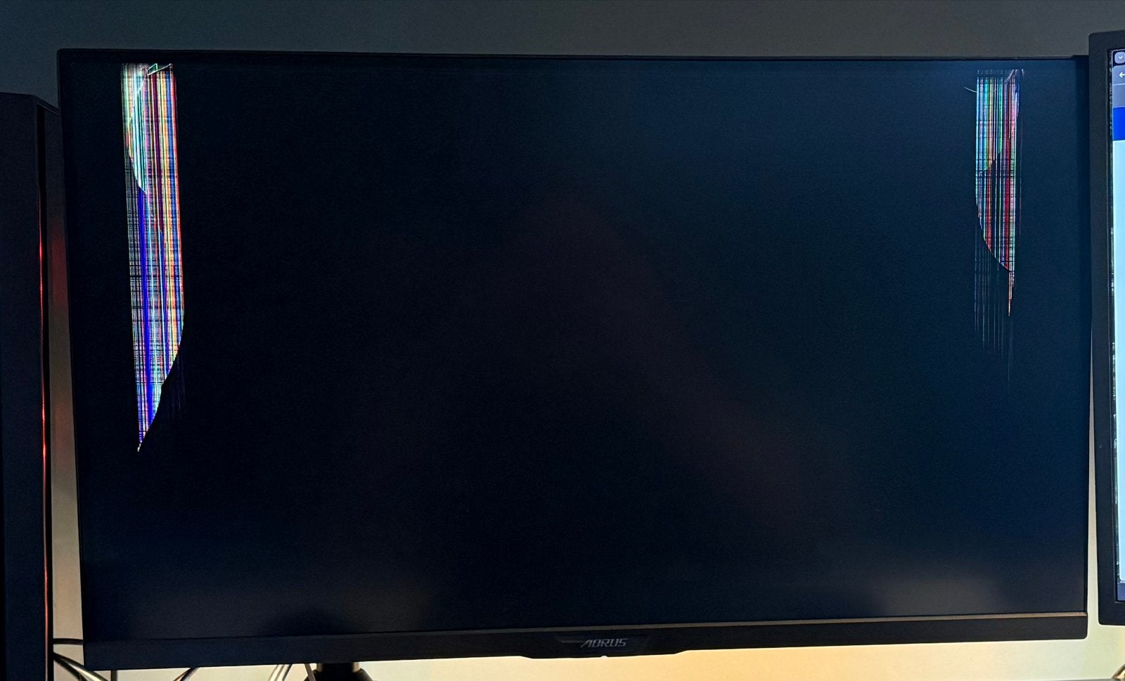 Gigabyte AORUS FI32U 32” 4K 144Hz – For Parts / Repair, Computers en Software, Monitoren, IPS, 101 t/m 150 Hz, In hoogte verstelbaar