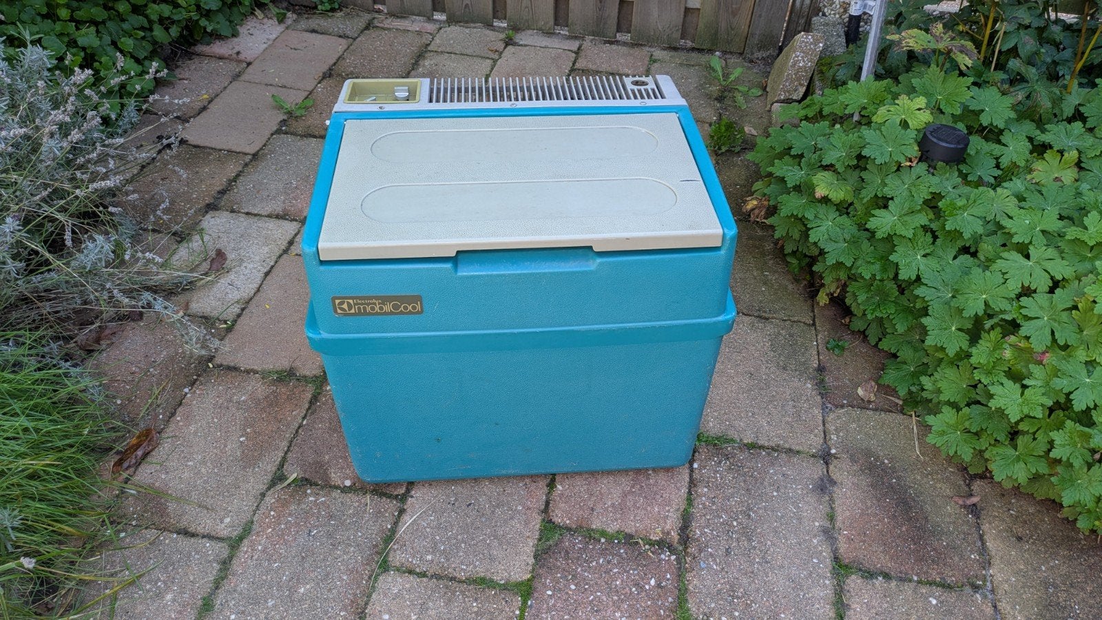 Elektrische koelbox, Electrolux MobiCool, Caravans en Kamperen, Ophalen, Gebruikt, Elektrisch