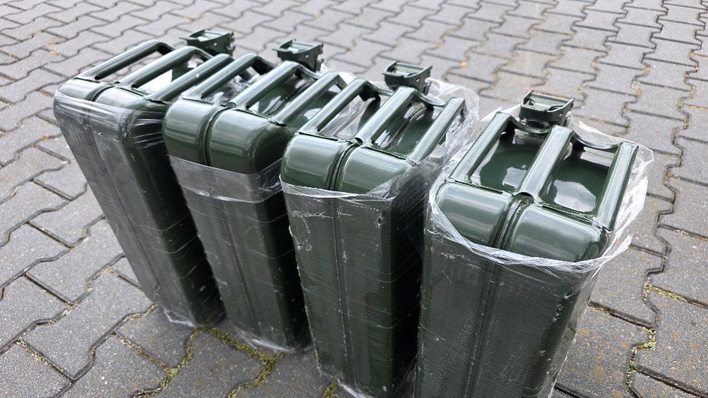 jerrycans 4st met 50L benzine, Ophalen, Overige soorten, Nederland, Overige typen