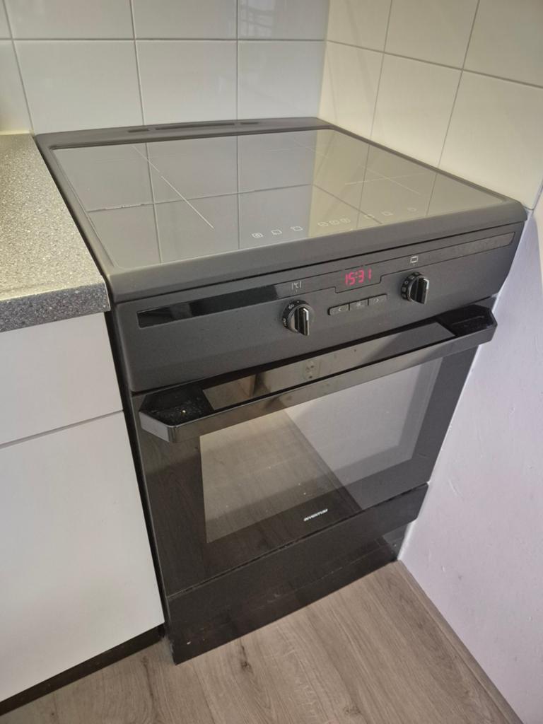 Inventum inductiefornuis met oven - in goede staat!, Ophalen, 60 cm of meer, 4 kookzones, Zo goed als nieuw