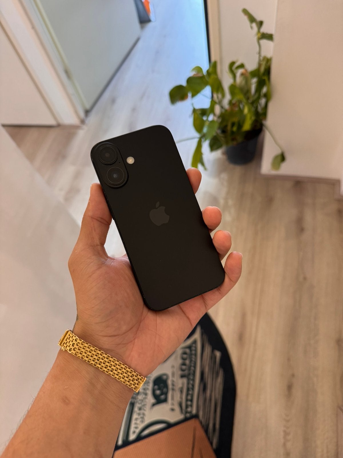 Iphone 16 128GB, zwart , goede staat Batterij 100%, Telecommunicatie, Mobiele telefoons | Apple iPhone, Zwart, IPhone 16, Ophalen of Verzenden