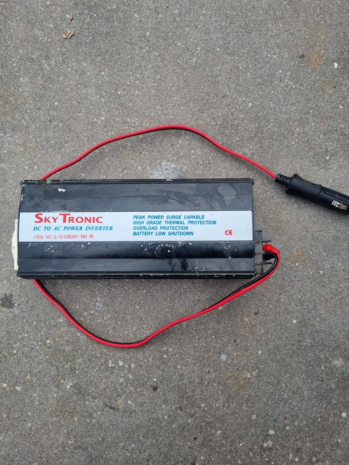 SkyTronic DC naar AC Omvormer - Auto Power Inverter, Auto diversen, Auto-accessoires, Ophalen of Verzenden, Gebruikt