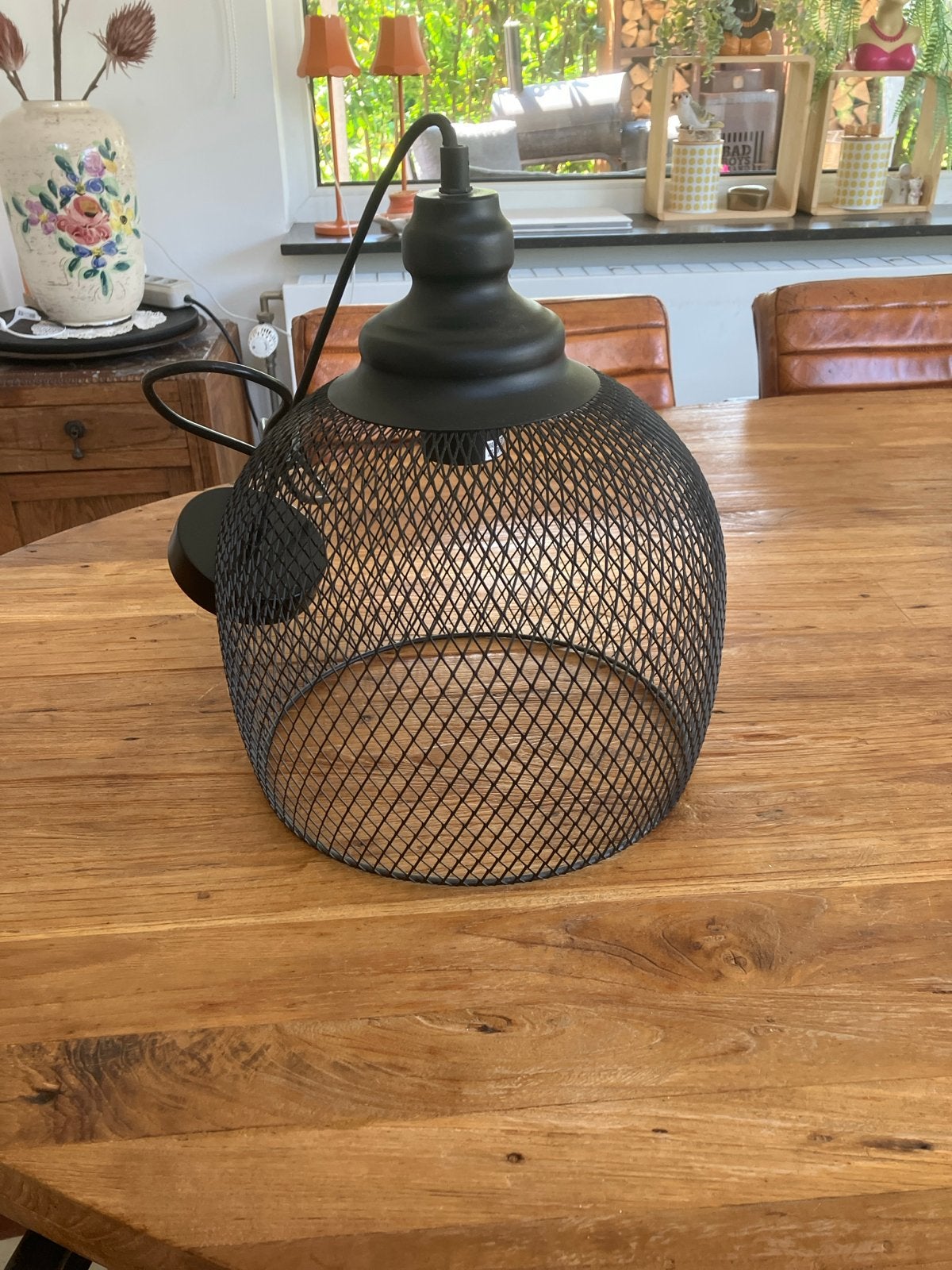 Zwarte metalen hanglamp met gaasdesign, Ophalen, Zo goed als nieuw, Metaal, E27 (groot)