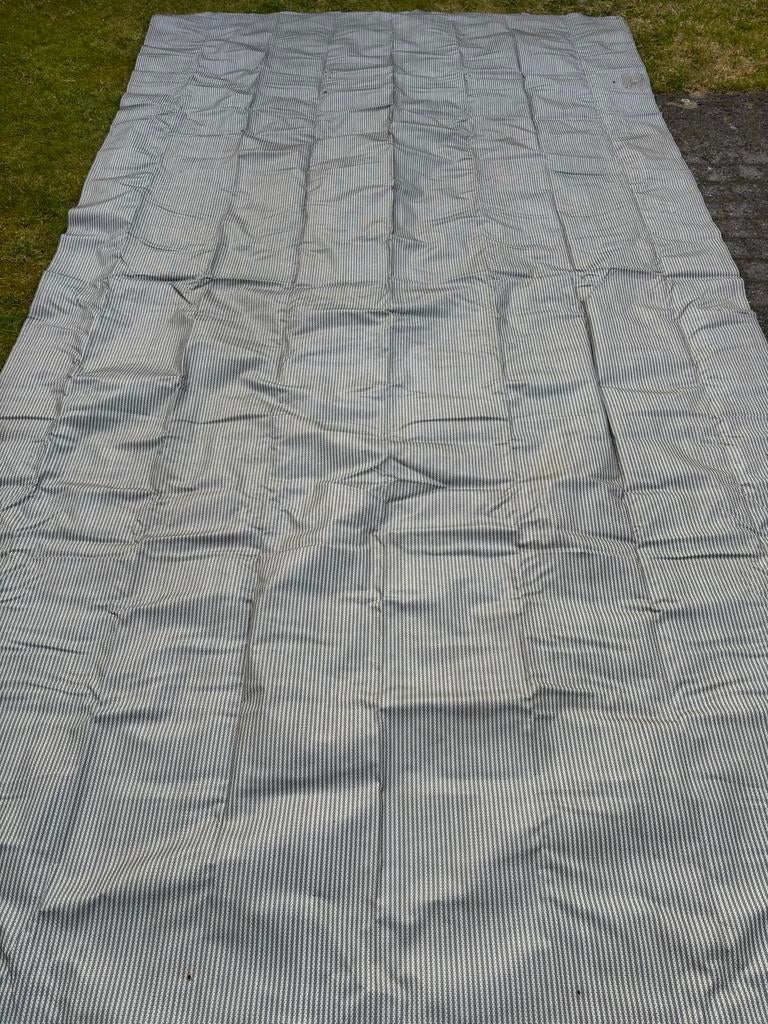 Tenttapijt 2,5x4,9 meter - Goede staat, Ophalen, Gebruikt