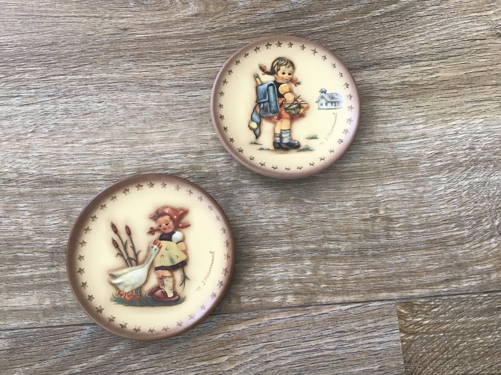 Hummelbordjes ., Ophalen of Verzenden, Zo goed als nieuw