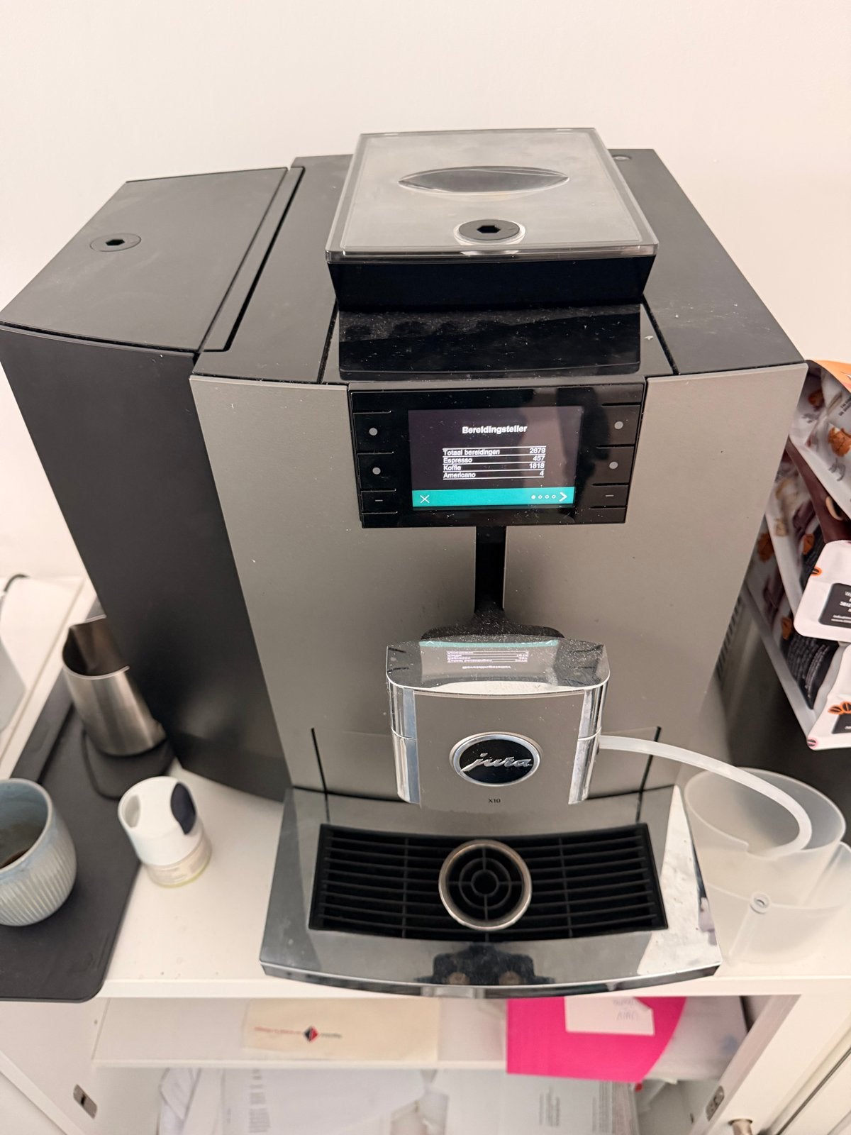 Jura X10 professionele koffiemachine - Zo goed als nieuw, 10 kopjes of meer, Koffiemachine, Zo goed als nieuw, Koffiebonen