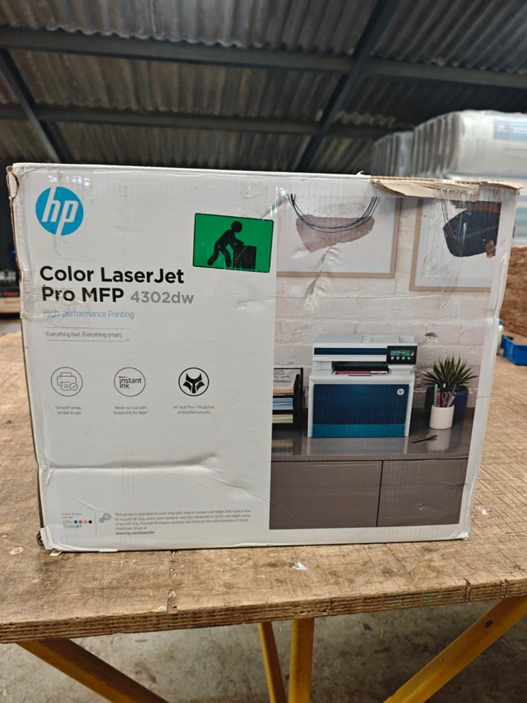 HP Color LaserJet Pro MFP 4302dw - Defect, Computers en Software, Printers, Kleur printen, All-in-one, Draadloos, Ophalen of Verzenden