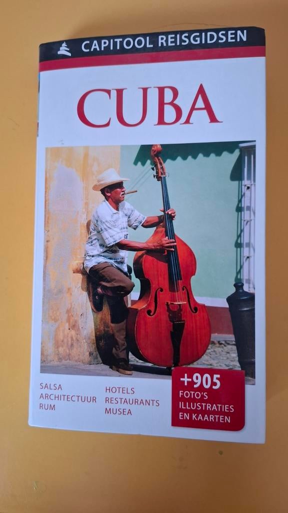 Cuba. Reisgids Capitool, Capitool, Zo goed als nieuw, Reisgids of -boek, Midden-Amerika