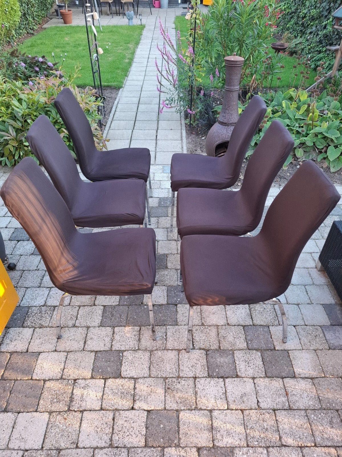 Degelijke kunstleder stoelen met hoezen, Ophalen, Gebruikt, Zwart, Vijf, Zes of meer stoelen