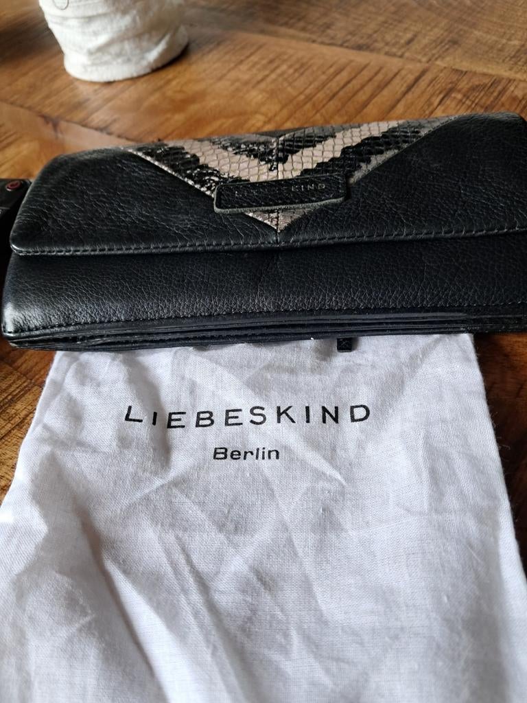 Mooie zachte leren portomone  van liebeskind Berlin gebruikt, Ophalen of Verzenden, Zwart, Handtas