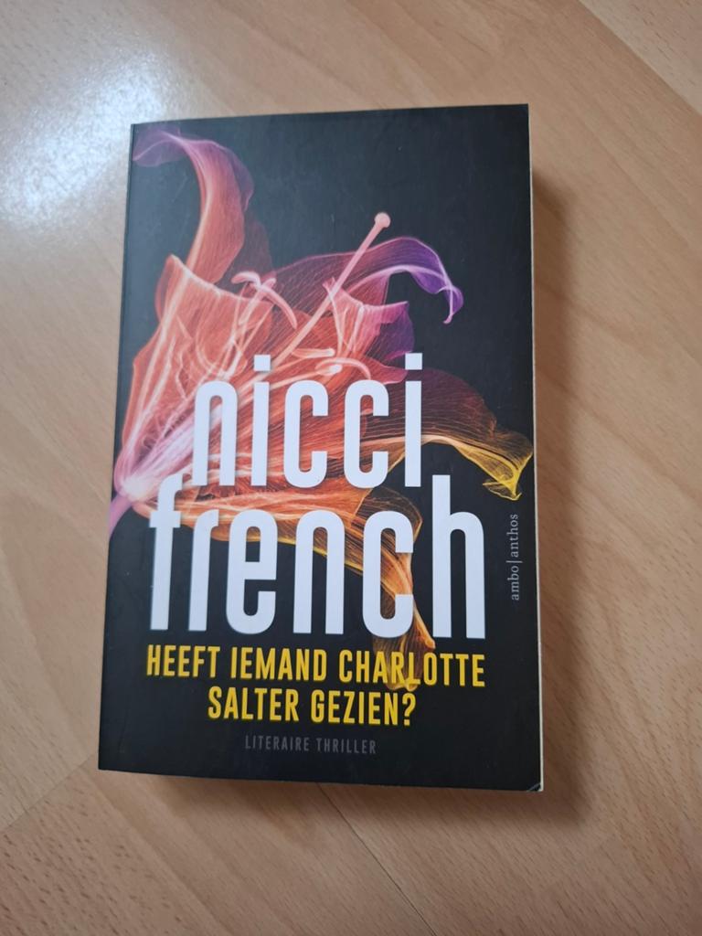 Nicci French Heeft iemand Charlotte Salter gezien?, Ophalen of Verzenden, Zo goed als nieuw