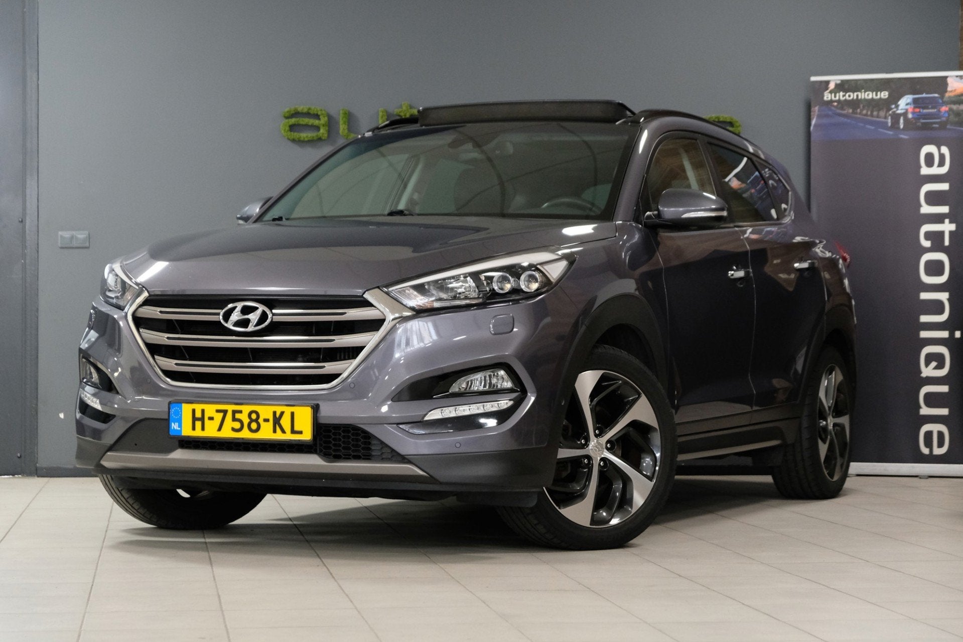 Hyundai Tucson 1.6 T-GDi Premium 4WD automaat Panodak/leder/, Auto's, Dealer onderhouden, Gebruikt, 4 cilinders, Leder