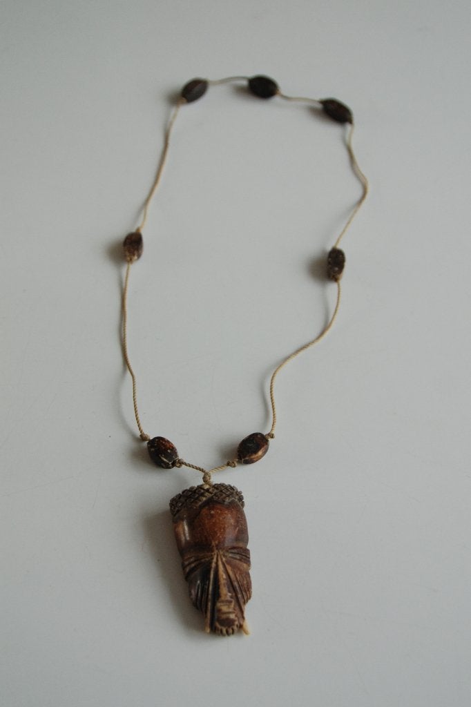 Oude tribal ketting uit Congo / Zaïre met masker serpentijn, Antiek en Kunst, Afrika, Verzenden, Overige typen