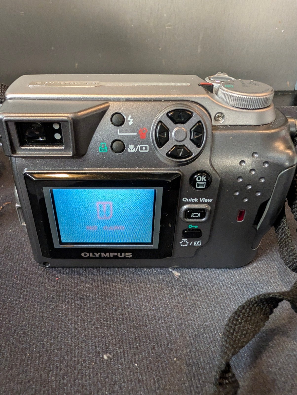 Olympus C-4000 Zoom Digitale Camera met Tas en Oplader, Gebruikt, Ophalen of Verzenden, Compactcamera, 4 t/m 7 keer