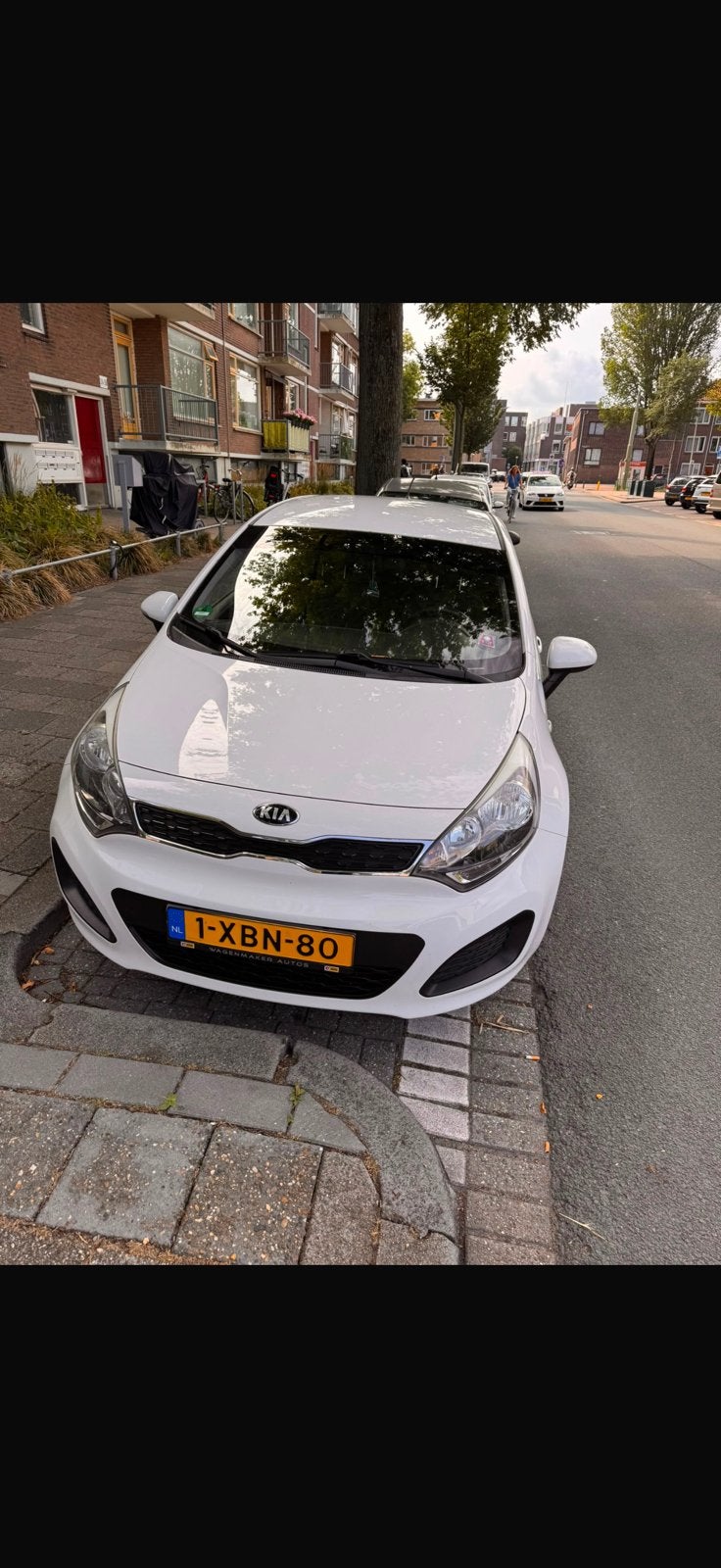 Kia Rio 1.2 I 5DRS 2014 Wit, Auto's, Kia, Particulier, Rio, Benzine, A, Hatchback, Handgeschakeld, Origineel Nederlands, Wit, Voorwielaandrijving