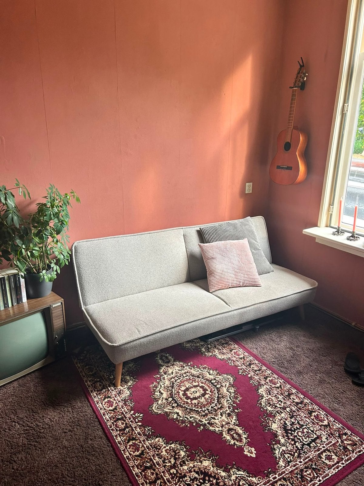 Comfortabele slaapbank - Grijs, zo goed als nieuw, Ophalen, Tweepersoons, Zo goed als nieuw, 180 cm