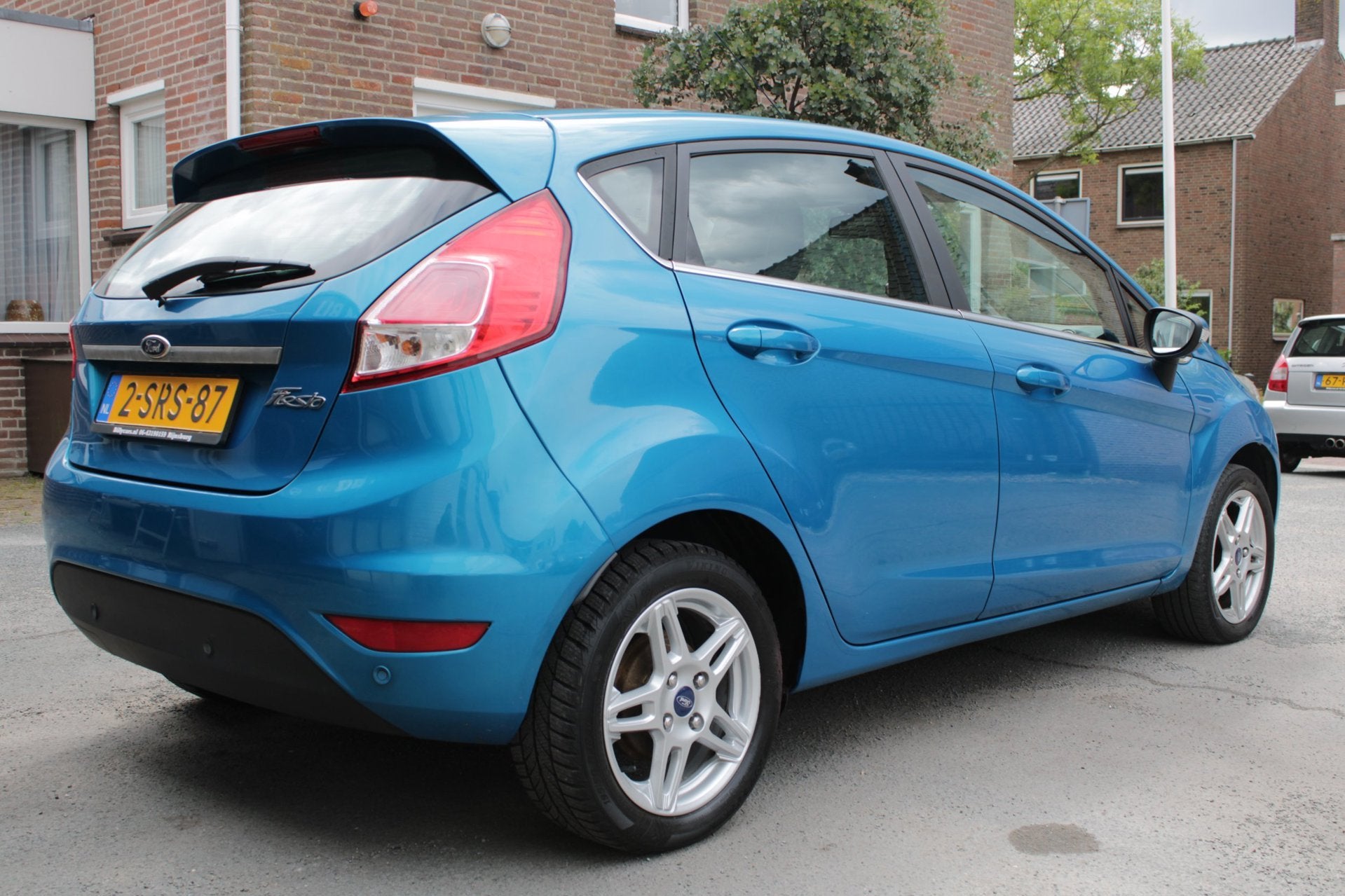 Foto 6 van Ford Fiesta 1.0 Titanium / Airco / Cruise Control / Elektirs