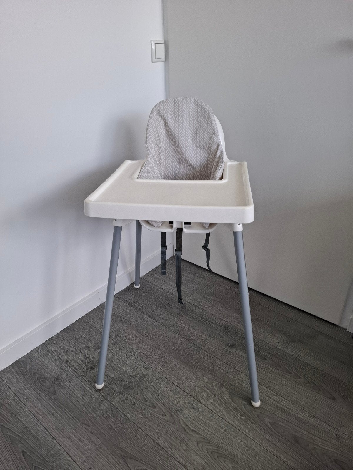 Ikea kinderstoel met eetblad en 2 kussens, Ophalen, Gebruikt, Overige typen, Gordel(s)