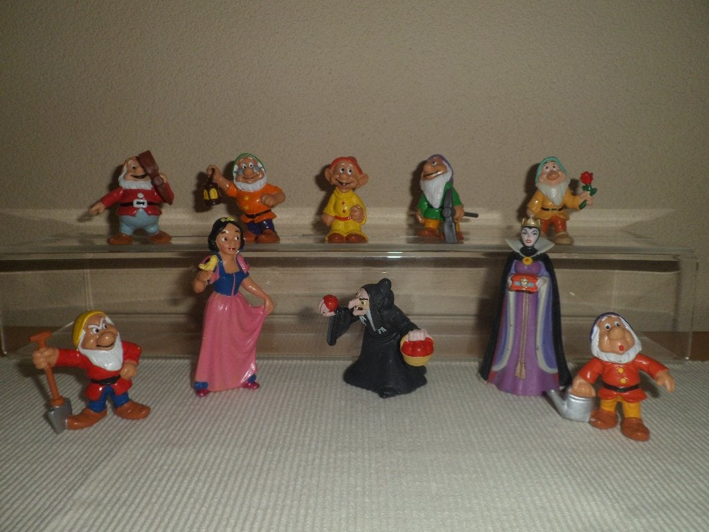 Disney Sneeuwwitje en de 7 dwergen figuurtjes, Ophalen, Sneeuwwitje of Doornroosje, Zo goed als nieuw, Beeldje of Figuurtje
