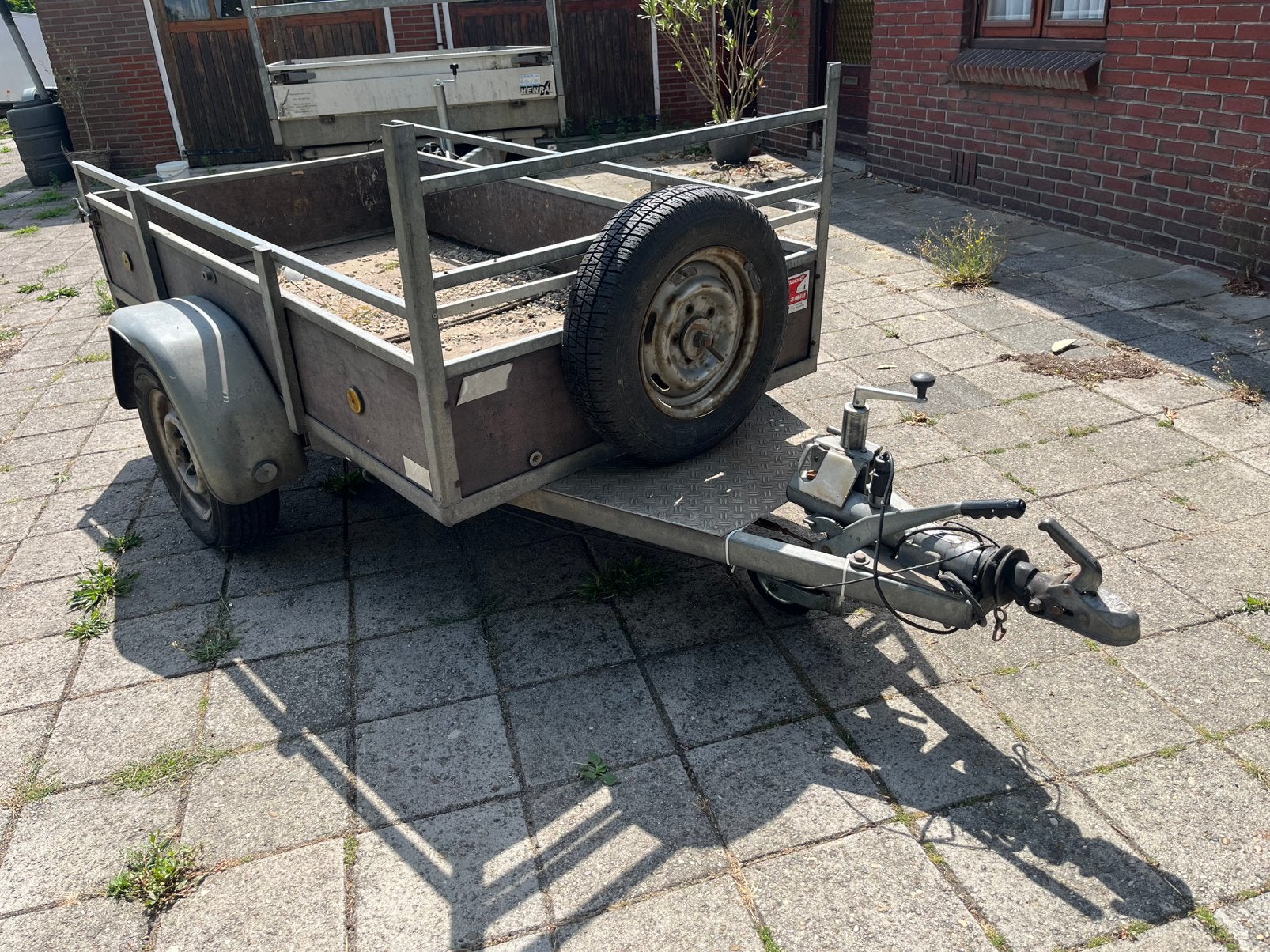 Geremde enkelasser 750kg OPKNAPPER, Ophalen, Gebruikt