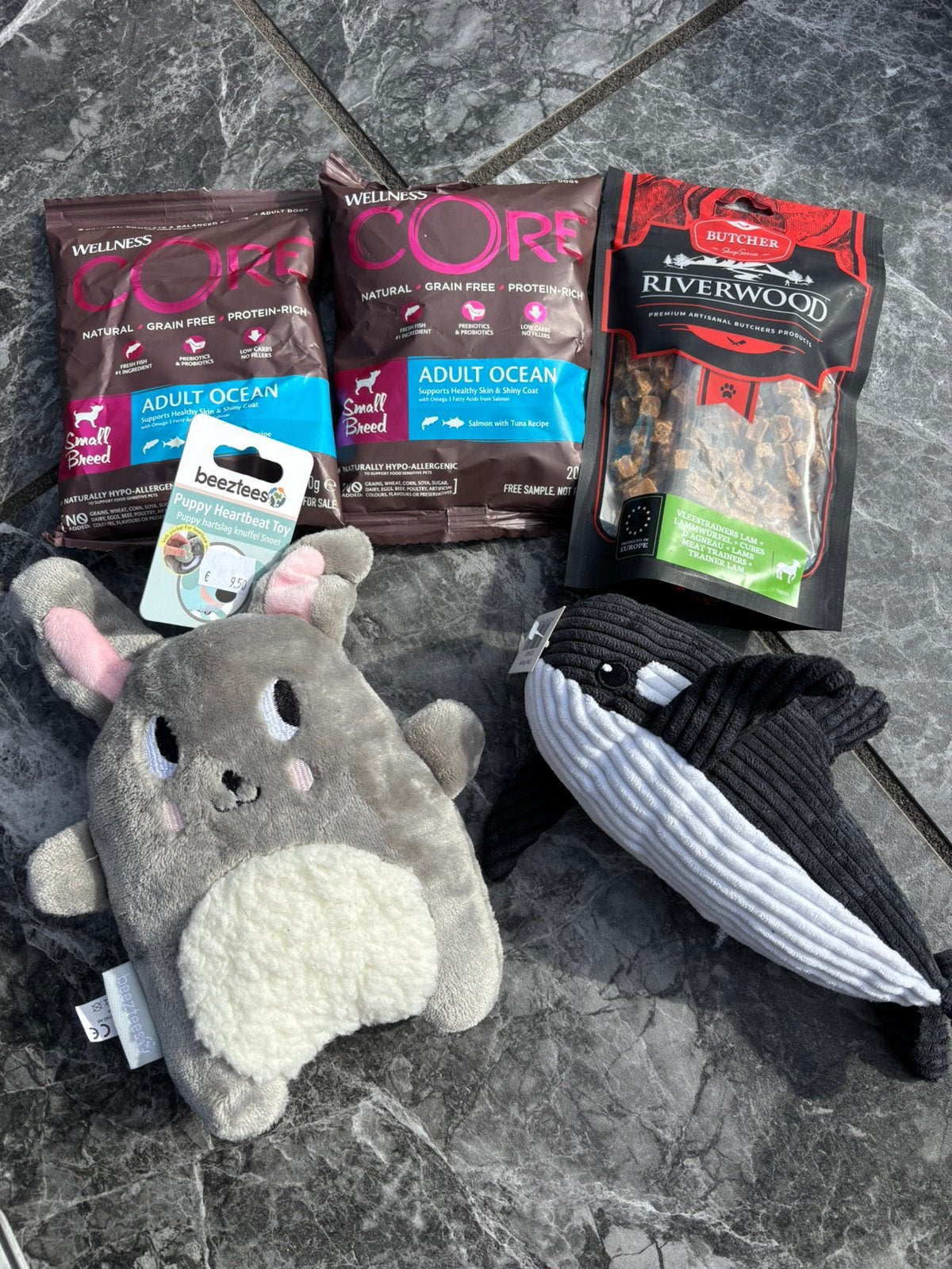 Honden brokken/snoepjes/speelgoed, Verzenden, Hond