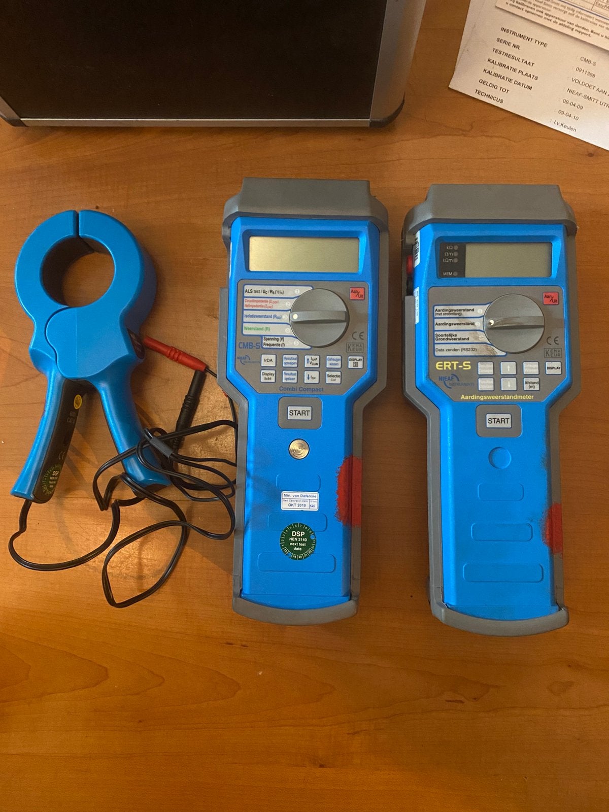 ERT-S   Aardingsweerstandtester en installatie tester, Ophalen of Verzenden, Gebruikt