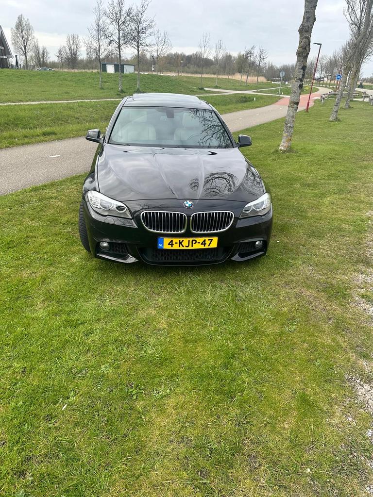 BMW 5-Serie 528I 180KW Sedan Aut8 2013 Zwart, Automaat, 2000 kg, Zwart, Particulier