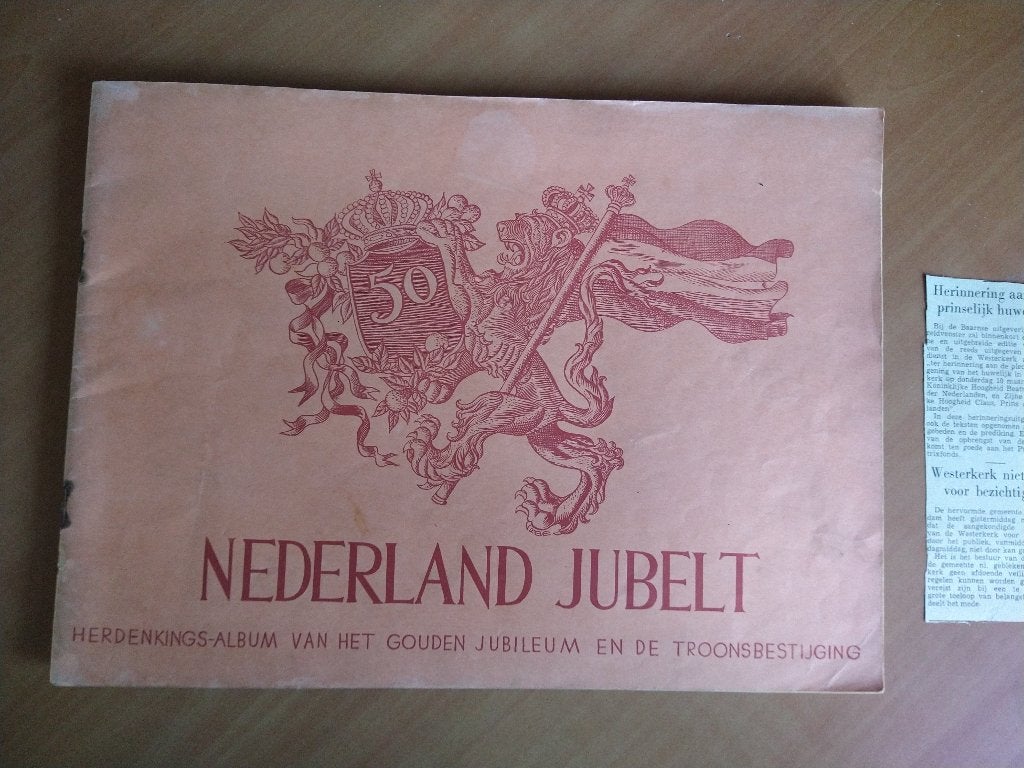 partij koninklijk huis - kranten jaren '60 en diverse, Ophalen of Verzenden, Gelezen