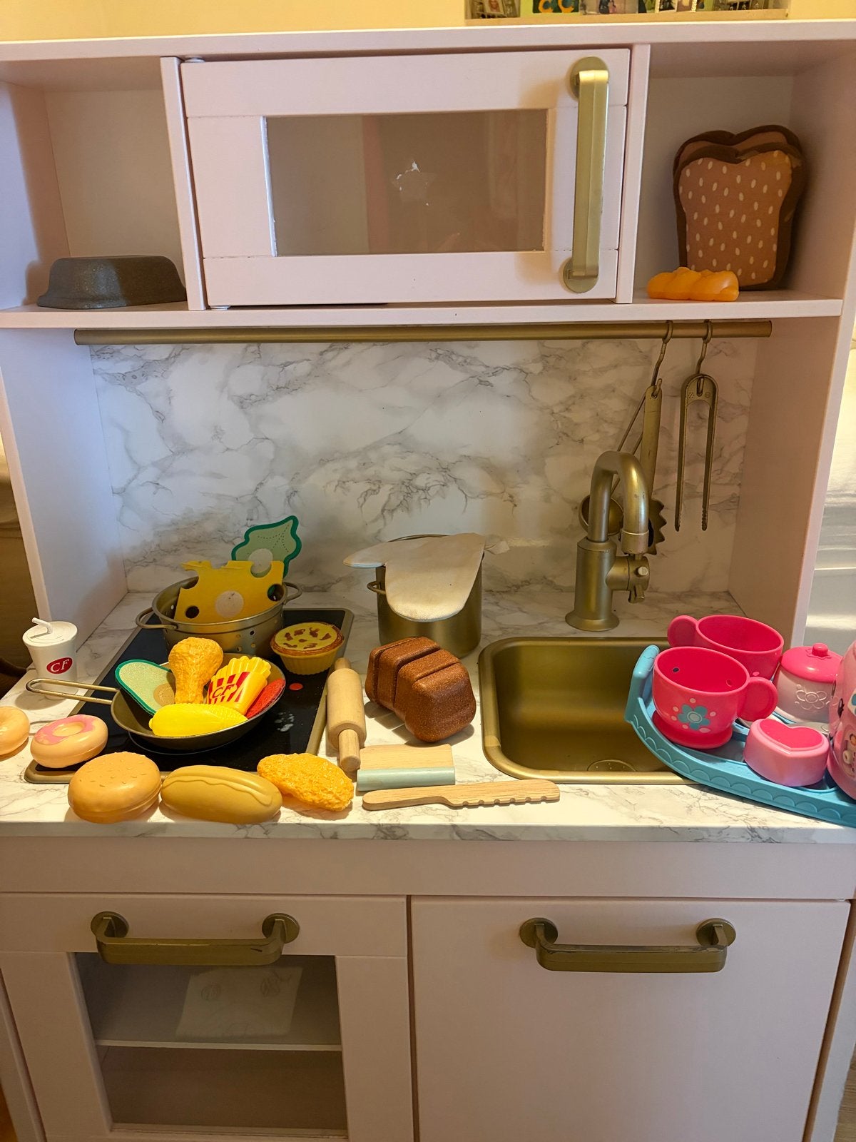 Ikea gepimpte Roze houten speelkeuken met accessoires, Ophalen, Gebruikt, Hout, Speelkeuken