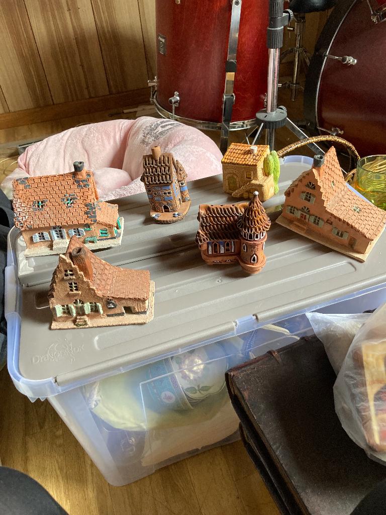 Handgemaakte stenen huisjes, Ophalen of Verzenden, Zo goed als nieuw, Overige typen