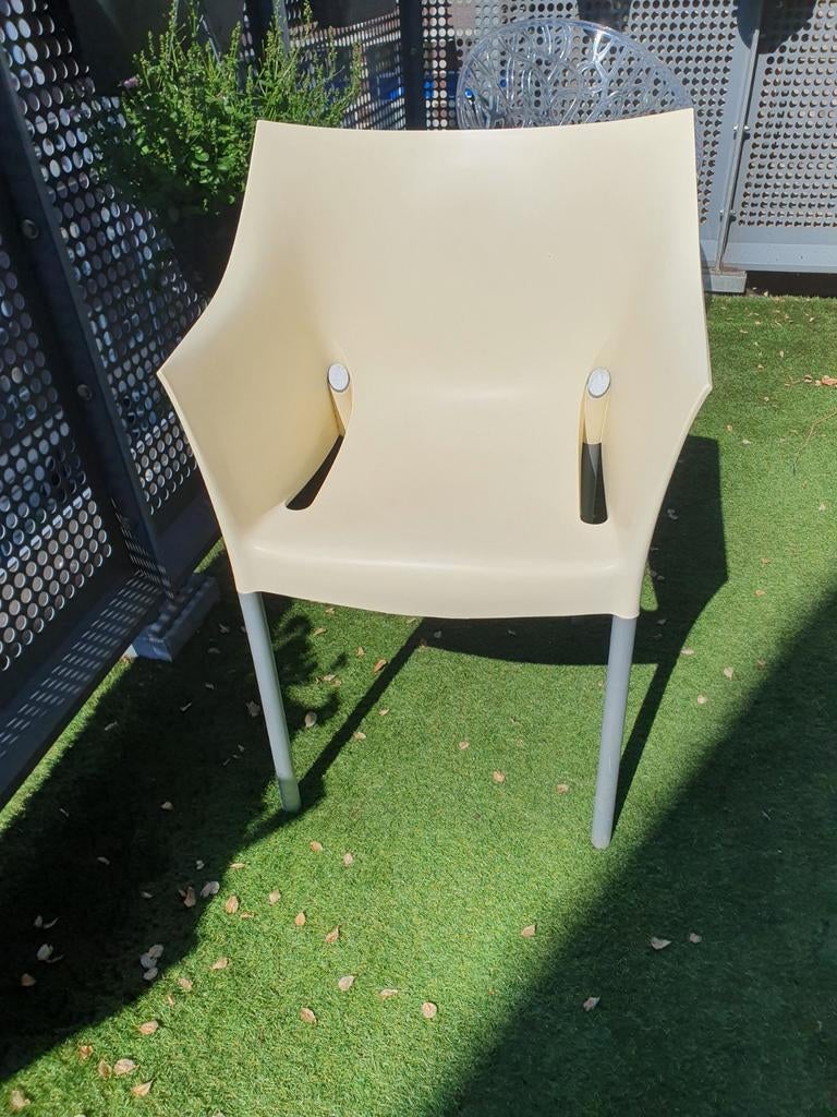4 lichtgele Dr No stoelen van Starck voor Kartell, Ophalen of Verzenden, Zo goed als nieuw, Kunststof, Vier