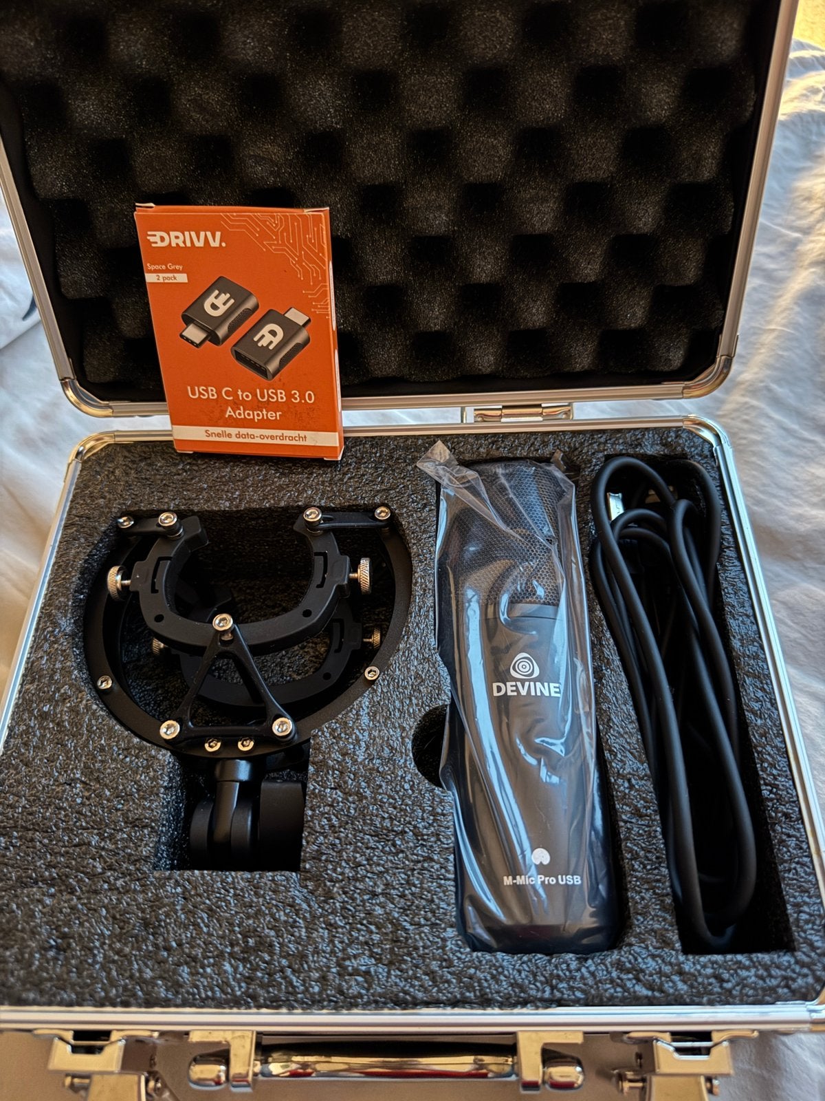 Devine M-mic pro usb bk, Muziek en Instrumenten, Verzenden, Zo goed als nieuw, Studiomicrofoon