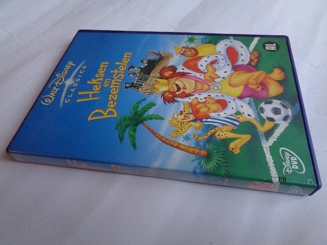 Walt Disney Classic Heksen en Bezemstelen (Disney Dvd), Engels, Tekenfilm, Nederlands, Ophalen of Verzenden