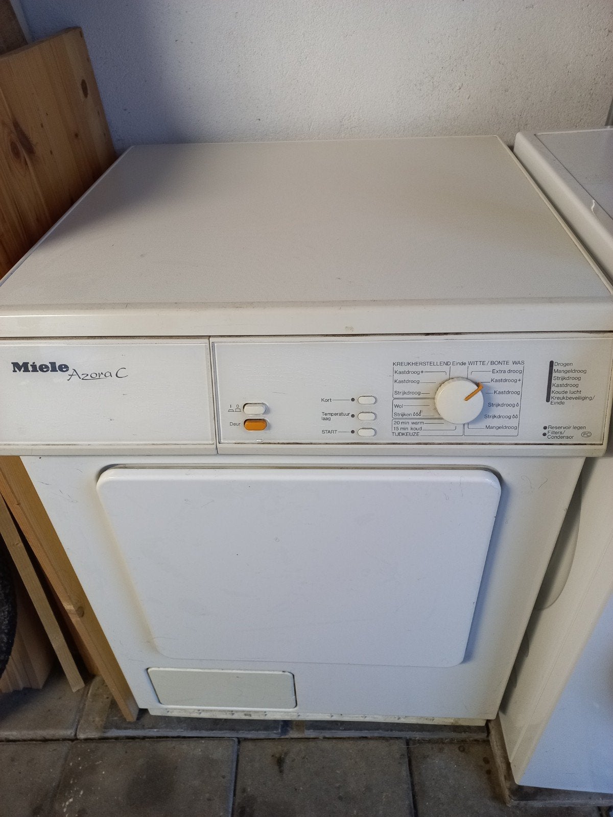 Foto 3 van Wasdroger Miele Azora C