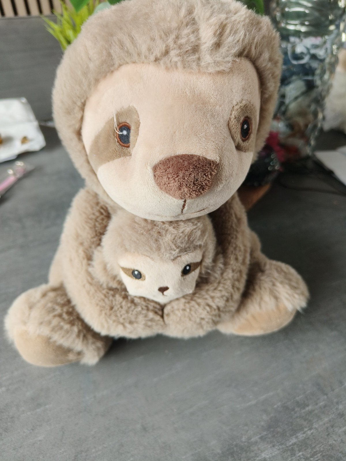 Luiaard met baby knuffel, Ophalen of Verzenden