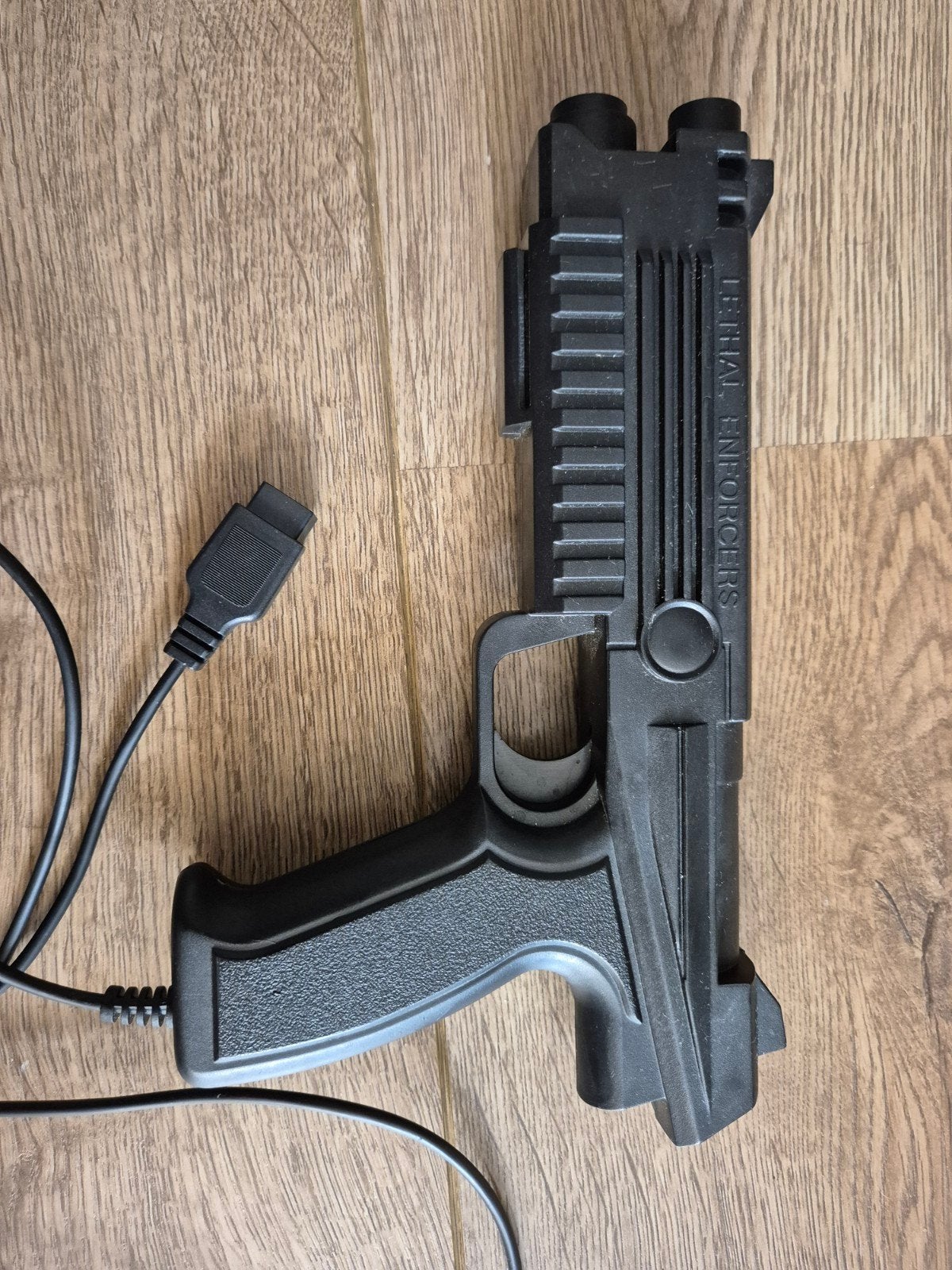 Lethal Enforcers Light Gun Zwart - Sega, Overige merken, Ophalen of Verzenden, Gebruikt, Overige typen