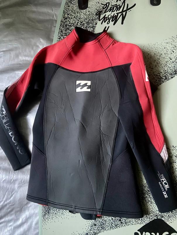 BILLABONG (M) 3/2mm neopreen dames surfpak top NP 114- surf, Wetsuit, Ophalen of Verzenden, Zo goed als nieuw, Dame
