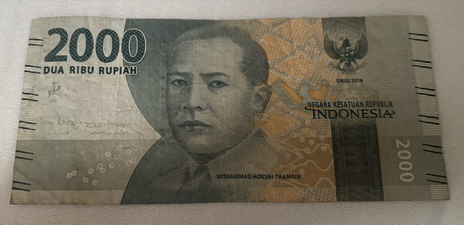 Indonesische 2000 Roepia Bankbiljet - Tari Piring Dans, Ophalen of Verzenden, Zuidoost-Azië, Los biljet
