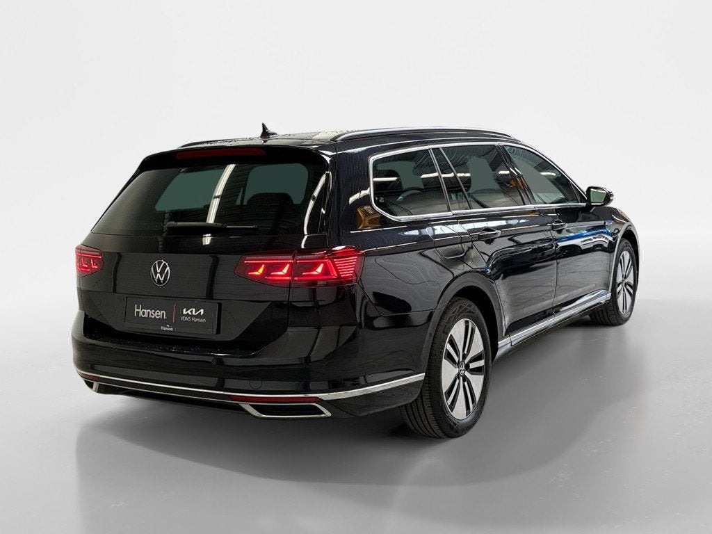 Volkswagen Passat Variant 1.4 TSI PHEV GTE Business, 12 maanden, Gebruikt, 4 cilinders, Zwart