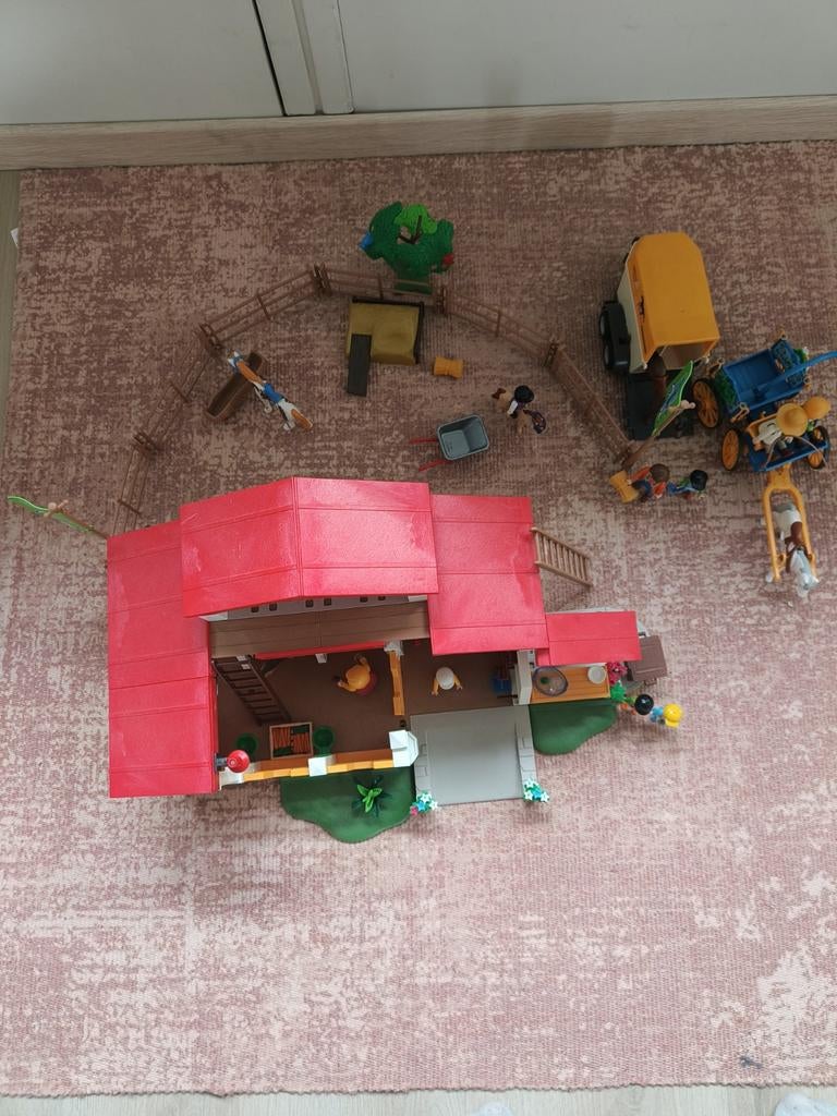 Playmobil set 4190 met diverse poppetjes en paarden, Ophalen of Verzenden