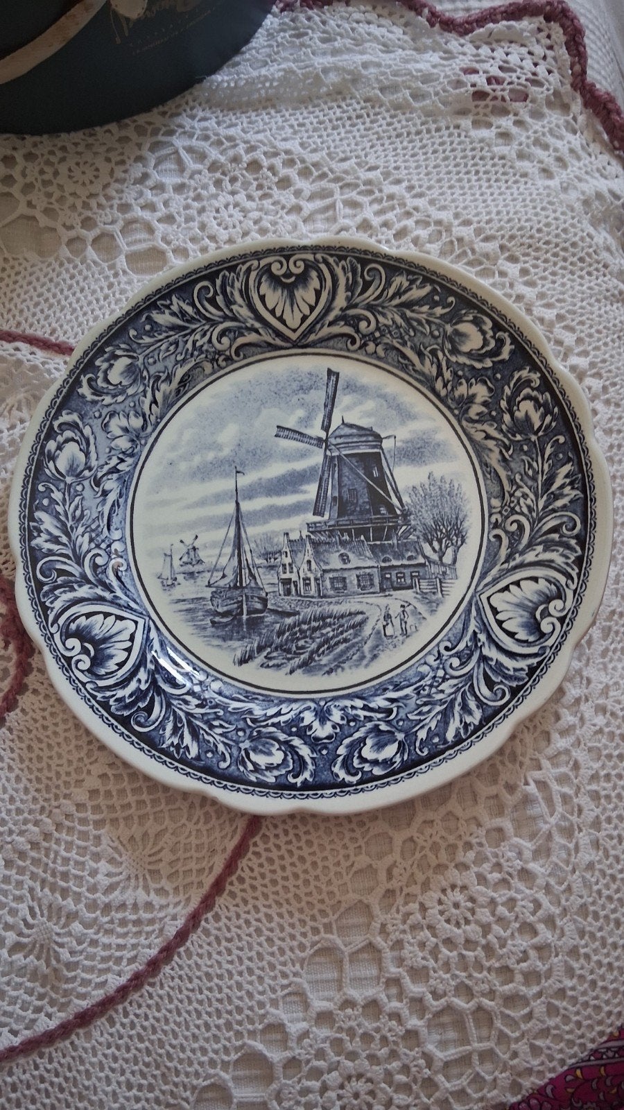 Boch Delft Wandbord met Molen en Hollands Landschap, Ophalen of Verzenden