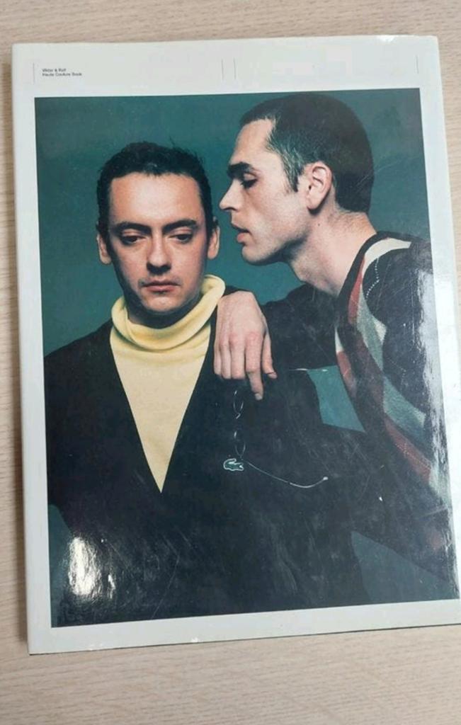 Gesigneerd: Viktor & Rolf Couture Boek Groninger Museum, Ophalen, Zo goed als nieuw, Couturiers, Viktor & Rolf