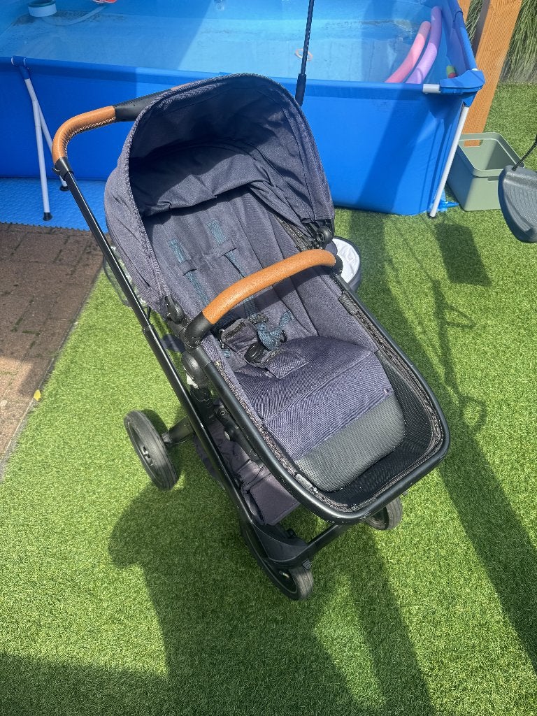 Nette Dubati kinderwagen duo set, Verstelbare duwstang, Zo goed als nieuw, Ophalen, Kinderwagen