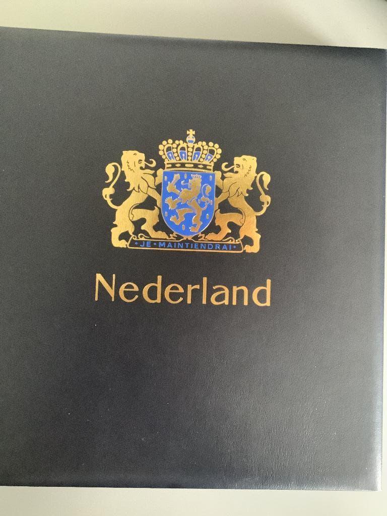 Prachtige collectie Nederlandse zegels in Luxe Davo album, Postzegels en Munten, Postzegels | Volle albums en Verzamelingen, Ophalen of Verzenden