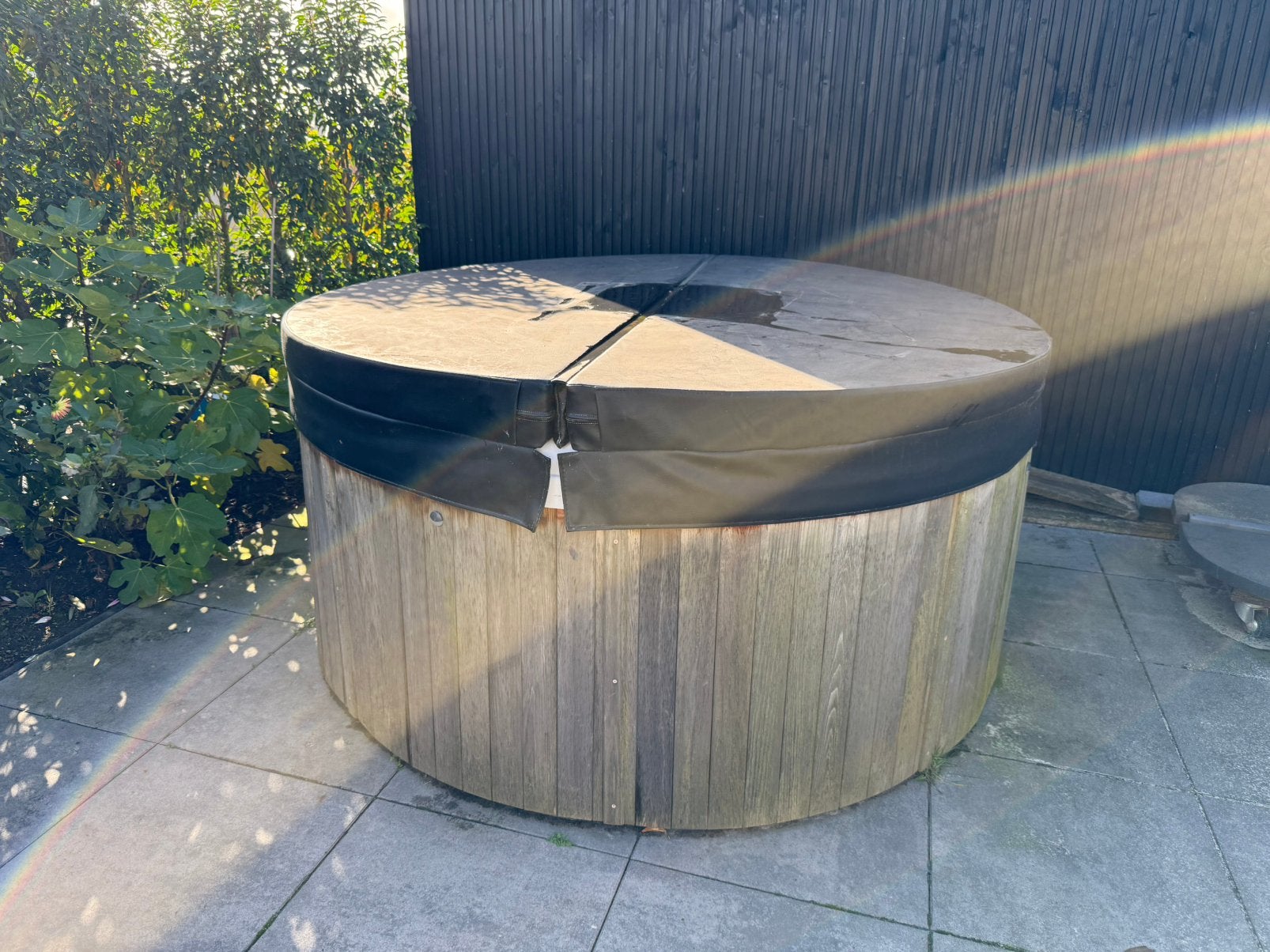 Nordic Hot tub Classic Electrisch, Ophalen, Zo goed als nieuw, Vast